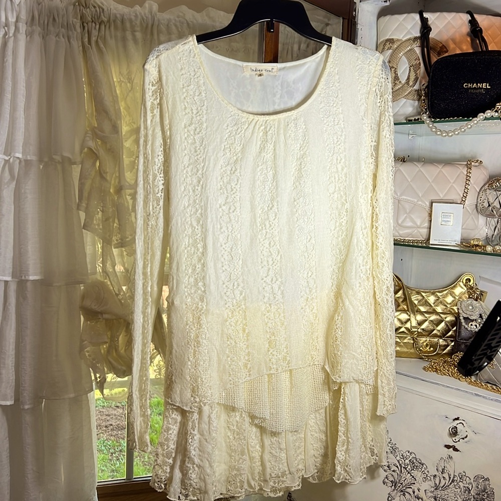 Lace Tope like new size M